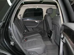 2022 Volkswagen Touareg 3.0TSI Black Sport Package, чёрный — фото 8