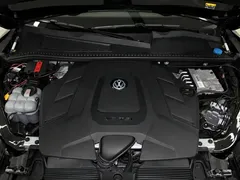 2022 Volkswagen Touareg 3.0TSI Black Sport Package, чёрный — фото 29