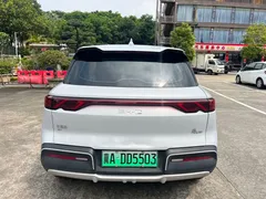 2024 BYD Yuan UP 401km Vitality, белый — фото 8