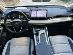 2023 Geely 2.0TD, белый — фото 3