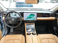2024 Leapmotor C11 300 Premium — фото 10