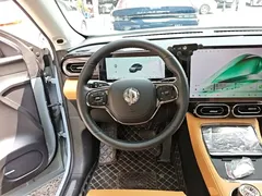 2024 Leapmotor C11 300 Premium — фото 11