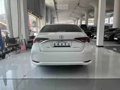 2021 Toyota Corolla TNGA 1.5L CVT Elite, белый — фото 6
