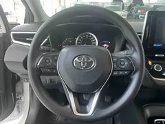 2021 Toyota Corolla TNGA 1.5L CVT Elite, белый — фото 18