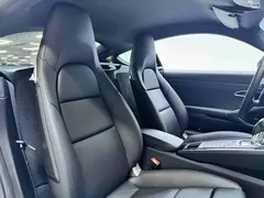 2019 Porsche 718 Cayman T 2.0T — фото 6
