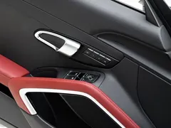 2020 Porsche 718 Boxster S 2.5T, белый — фото 15