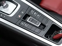 2020 Porsche 718 Boxster S 2.5T, белый — фото 21