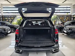 2022 BMW X5 xDrive 30Li M, чёрный — фото 16