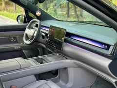 2026 Nio ES8 Luxury, чёрный — фото 10
