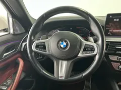 2022 BMW 5 Series 5 530Li M, белый — фото 20