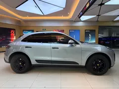 2023 Porsche Macan 2.0T — фото 6
