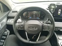 2023 Geely Preface 2.0TD Luxury, белый — фото 11
