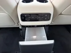 2024 Li Auto MEGA Ultra, белый — фото 10