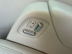 2024 Li Auto MEGA Ultra, белый — фото 12