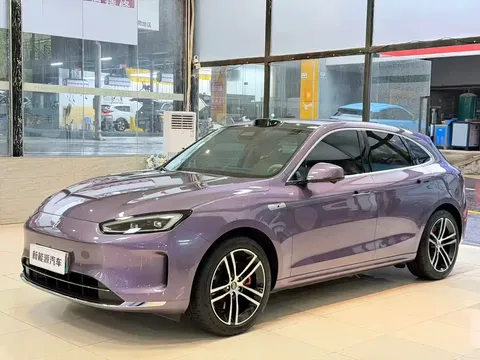 2025 Aito M5 4WD