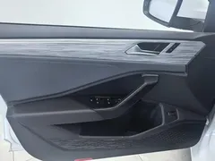 2023 Volkswagen Sagitar 300TSI DSG, белый — фото 7