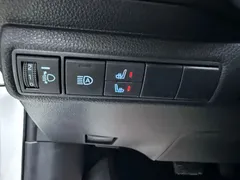 2021 Toyota Corolla 1.2T S-CVT Elite, белый — фото 10