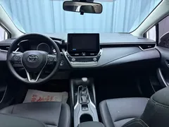 2021 Toyota Corolla 1.2T S-CVT Elite, белый — фото 17
