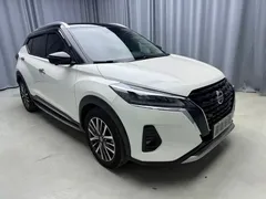 2023 Nissan Kicks 1.5L Flagship, белый — фото 3