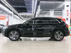 2020 Audi Q5L 45 TFSI, чёрный — фото 3