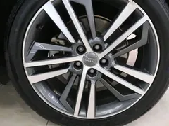 2020 Audi Q5L 45 TFSI, чёрный — фото 20