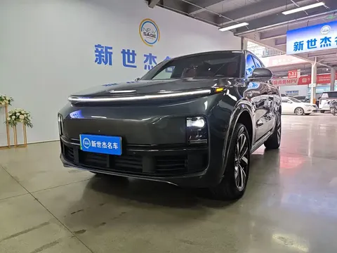 2023 Li Auto L8 Pro