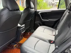 2022 Toyota Wildlander 2.0L CVT 2WD Advanced, чёрный — фото 12