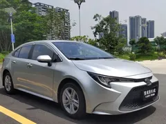2021 Toyota Levin Hybrid 1.8H E-CVT Base — фото 3