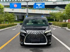 2020 Lexus LM 300h, чёрный — фото 2