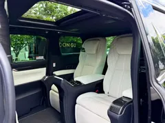 2020 Lexus LM 300h, чёрный — фото 14