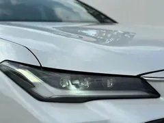 2023 Toyota Avalon 2.0L Luxury, белый — фото 4
