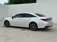 2023 Toyota Avalon 2.0L Luxury, белый — фото 19