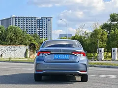 2021 Toyota Corolla Hybrid 1.8L E-CVT Elite — фото 6