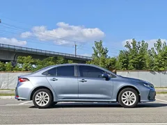 2021 Toyota Corolla Hybrid 1.8L E-CVT Elite — фото 8