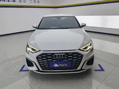 2022 Audi A3 Sportback 35 TFSI, белый — фото 2