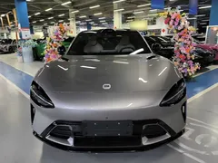 2025 Xiaomi YU7 4WD Pro — фото 3