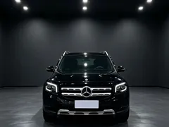 2023 Mercedes-Benz GLB 220, чёрный — фото 1