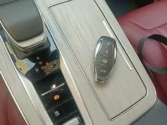 2025 Hongqi HS5 2.0T 4WD Pro, чёрный — фото 13