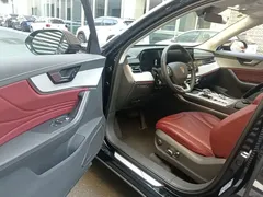 2025 Hongqi HS5 2.0T 4WD Pro, чёрный — фото 21