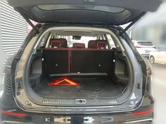 2025 Hongqi HS5 2.0T 4WD Pro, чёрный — фото 24