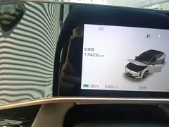 2024 Hongqi EH7 760 Pro+ 4WD — фото 17