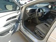 2024 Hongqi EH7 760 Pro+ 4WD — фото 21
