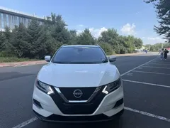 2023 Nissan Qashqai 2.0L CVT XV Comfort, белый — фото 3