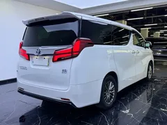 2021 Toyota Alphard Hybrid 2.5L Premium, белый — фото 17