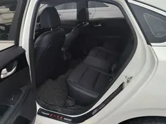 2021 Kia Cerato 1.5L CVT, белый — фото 11