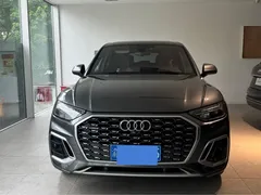 2021 Audi Q5L Sportback 40 TFSI — фото 6