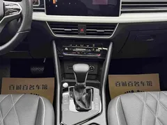 2023 Volkswagen Tiguan L 330TSI AT 2WD, белый — фото 15