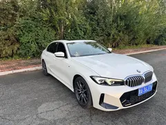 2023 BMW 3 Series 3 320Li M, белый — фото 3