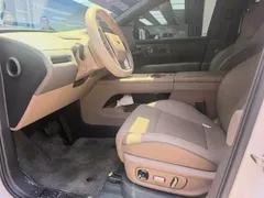 2025 Li Auto i6 4WD, белый — фото 6