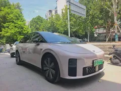 2025 Li Auto i6 4WD, белый — фото 7